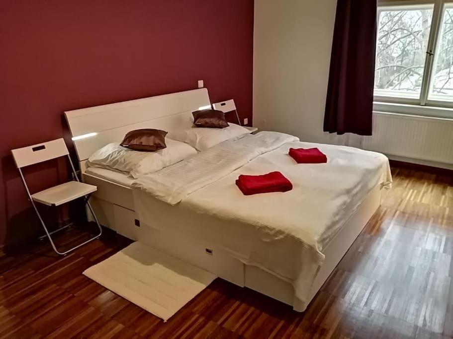 2 Bedrooms Close Vysehrad - Congress Centrum Πράγα Εξωτερικό φωτογραφία